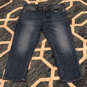 American Eagle Tomgirl jeans